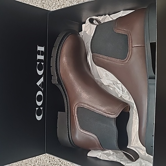 Coach Lenora Pull On Lug Sole Chelsea Booties New in Box Size 7 Brown - Picture 7 of 11